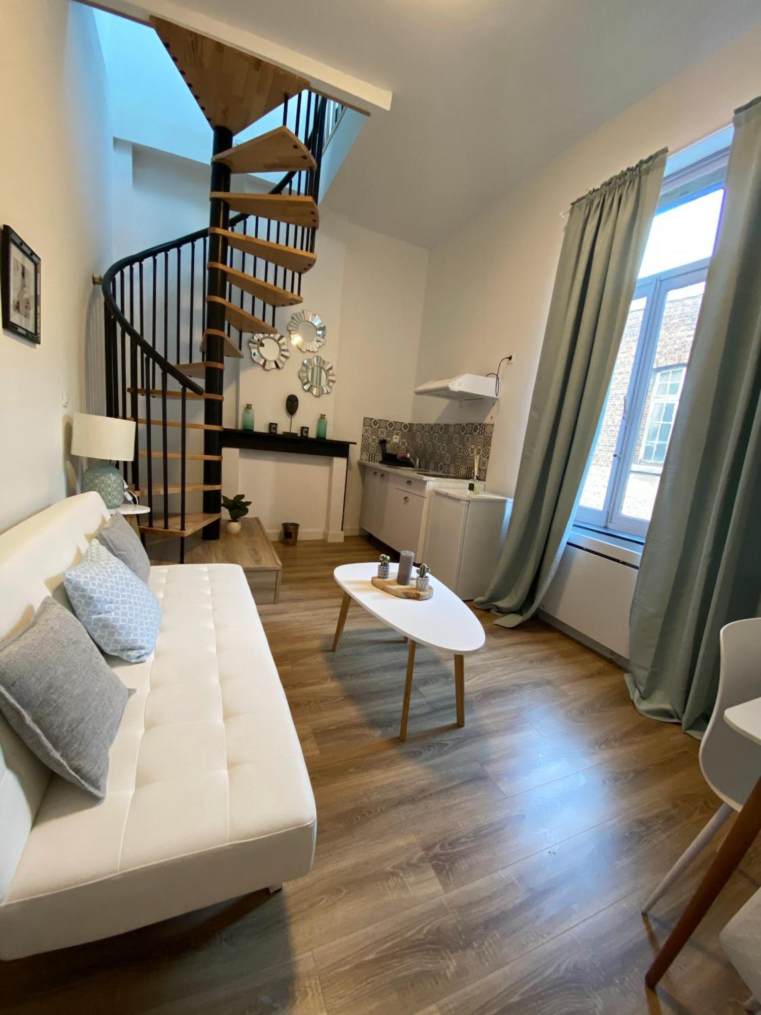 Apartement City Center مونس المظهر الخارجي الصورة